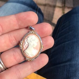 Cameo Pendant